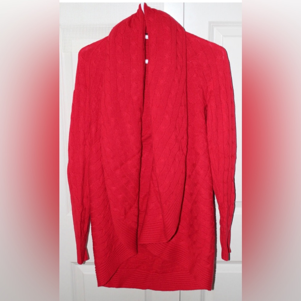 RALPH LAUREN Black label cable knit cashmere circle cardigan.